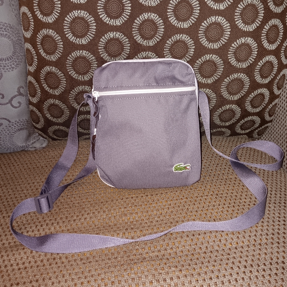 Lacoste Small Nylon Messenger Zippy Bag